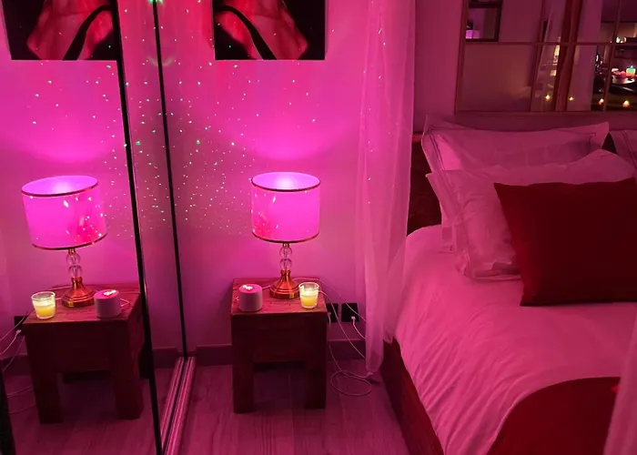 Romantique La Maison De Flora Interieur, Jardin Et Lit King Size Villa *